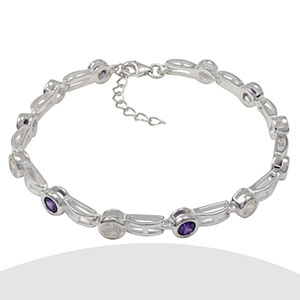 Pulsera Con Circones Morado Y Cristal 