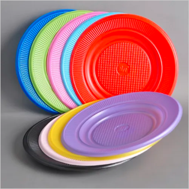 Platos plastico 9'' x10